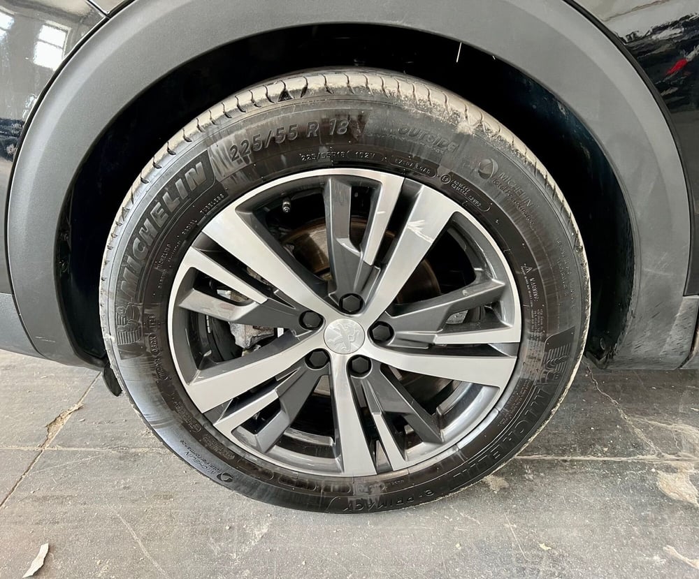 Peugeot 5008 usata a Bari (6)