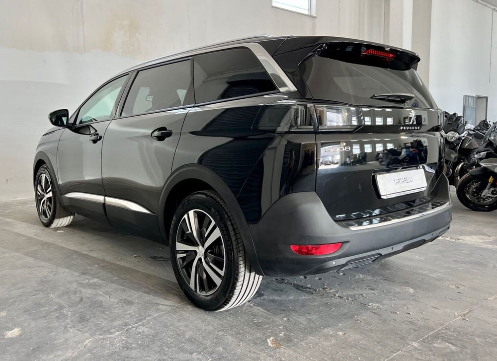Peugeot 5008 usata a Bari (7)