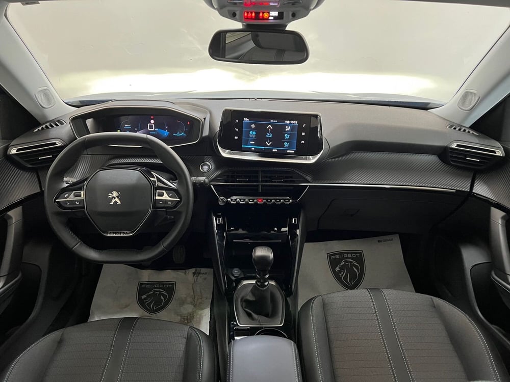 Peugeot 2008 usata a Bari (17)