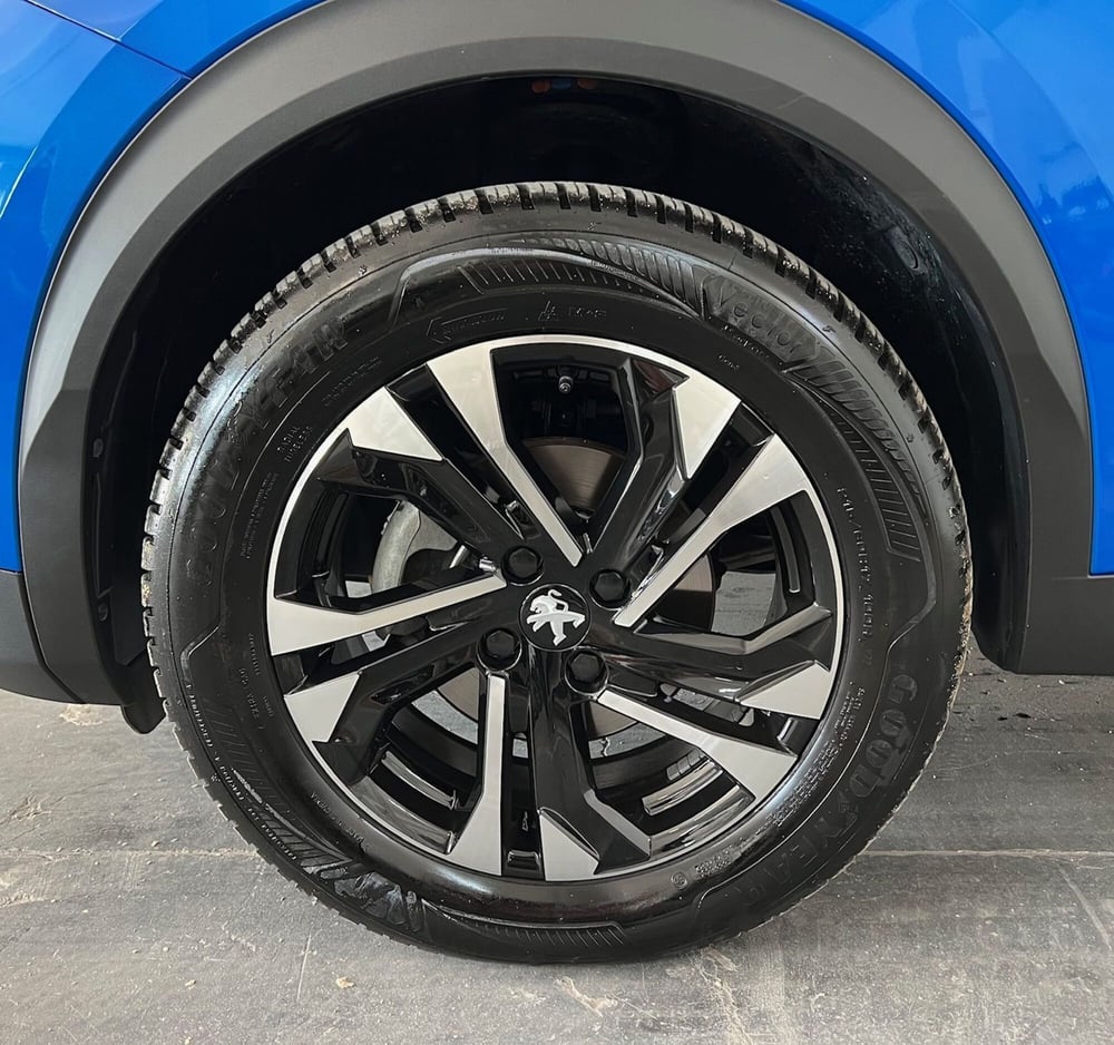 Peugeot 2008 usata a Bari (5)