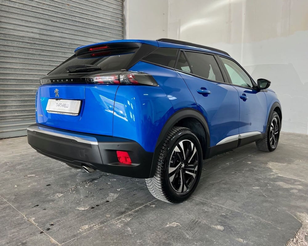 Peugeot 2008 usata a Bari (9)