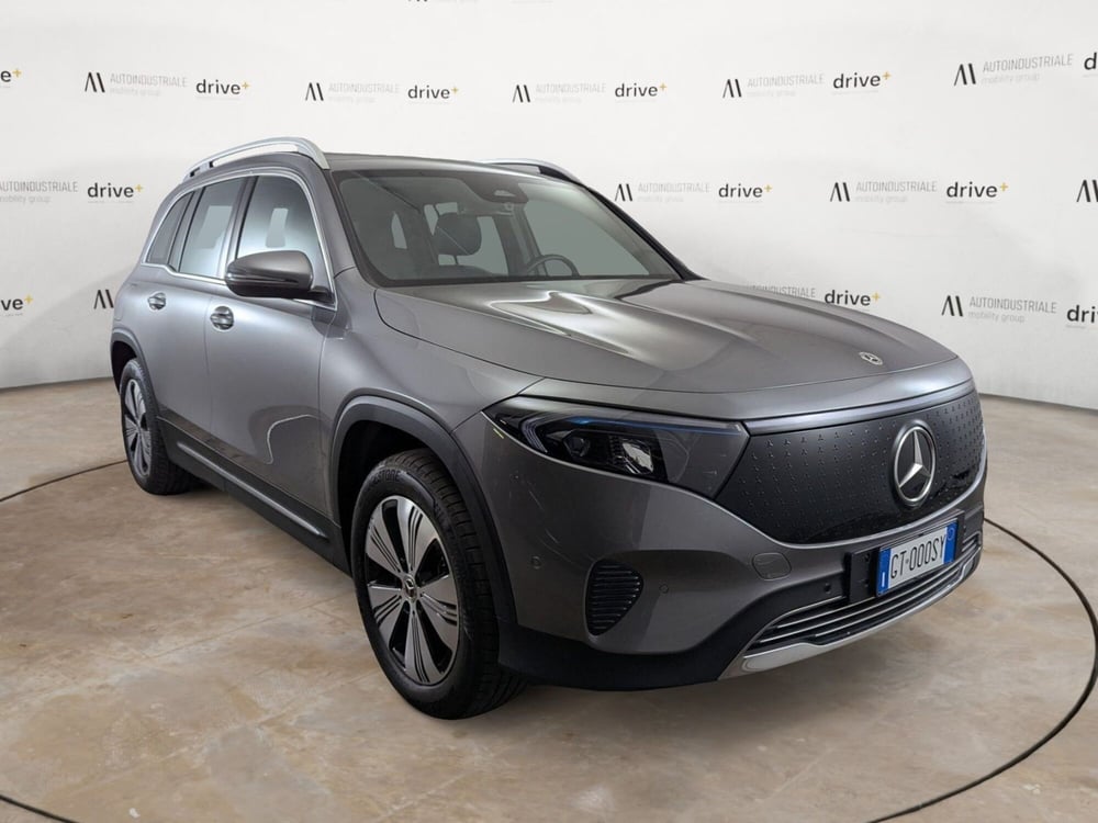 Mercedes-Benz EQB usata a Bolzano (6)
