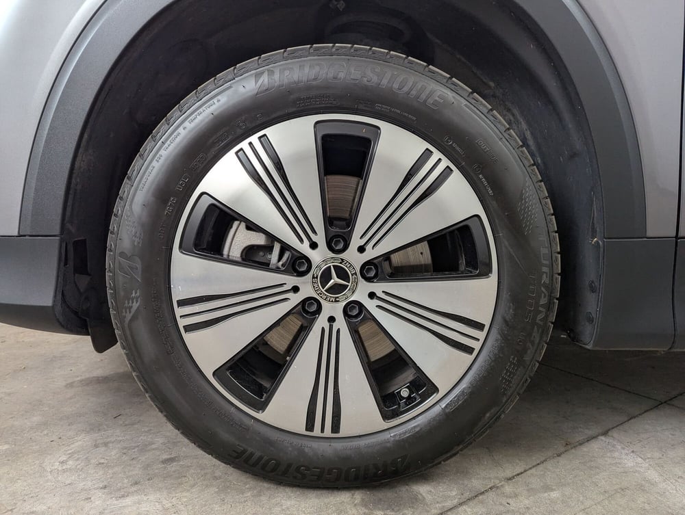 Mercedes-Benz EQB usata a Bolzano (8)