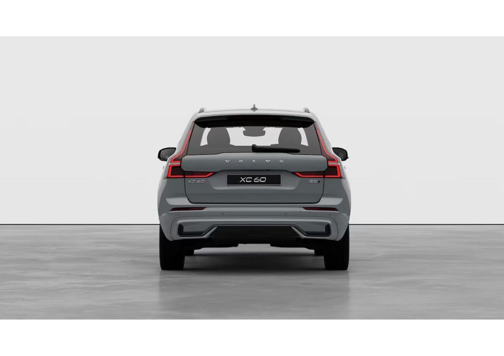 Volvo XC60 nuova a Como (5)