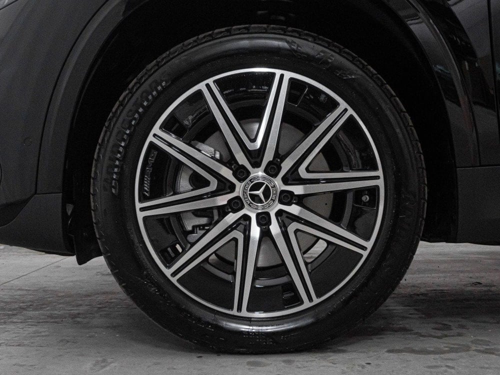 Mercedes-Benz EQA nuova a Macerata (4)