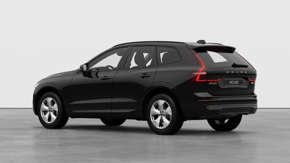Volvo XC60 nuova a Como (4)