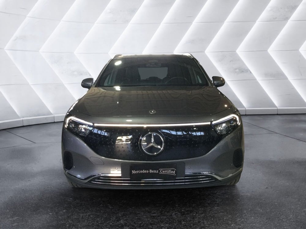 Mercedes-Benz EQA usata a Caserta (2)