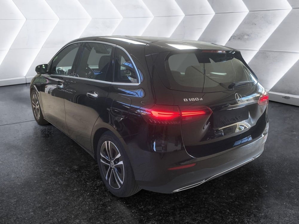 Mercedes-Benz Classe B usata a Napoli (8)