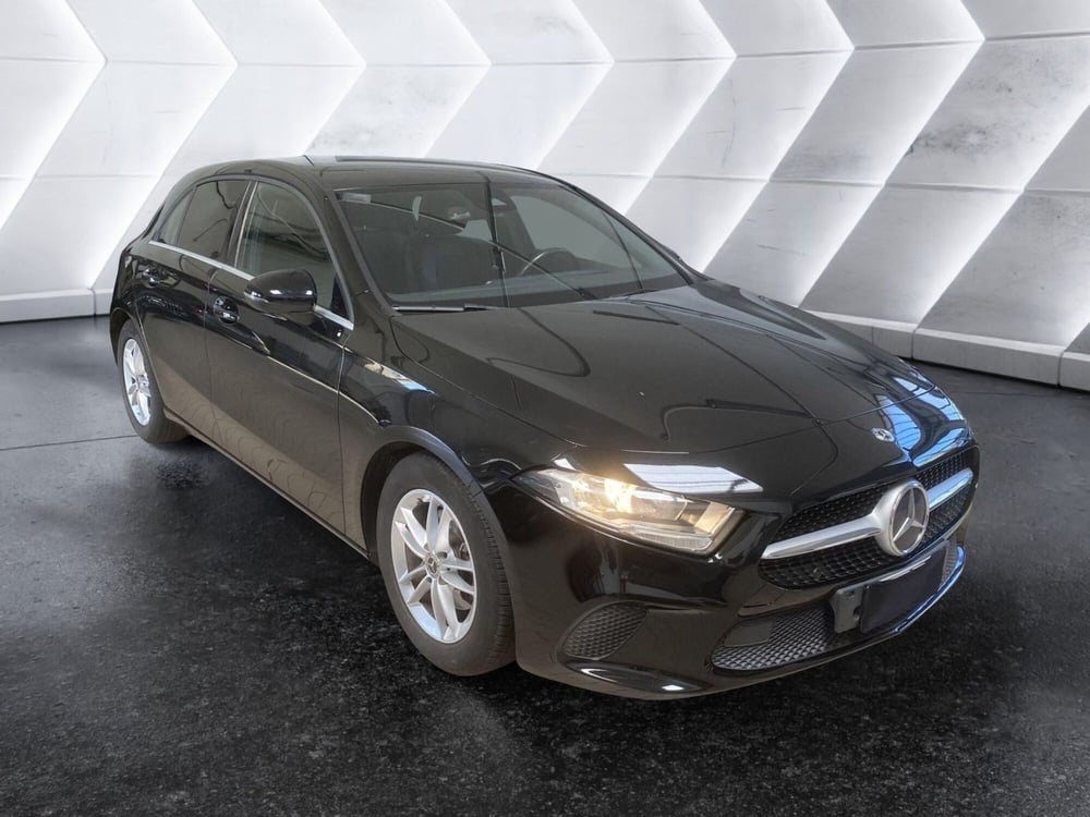 Mercedes-Benz Classe A Sedan usata a Napoli (3)
