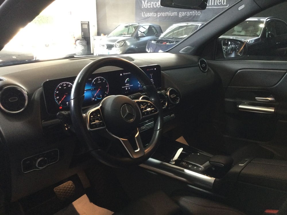 Mercedes-Benz GLA SUV usata a Caserta (11)