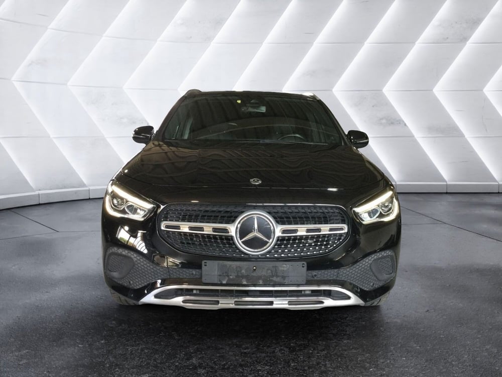 Mercedes-Benz GLA SUV usata a Caserta (2)