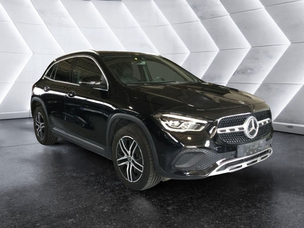 Mercedes-Benz GLA SUV usata a Caserta (3)