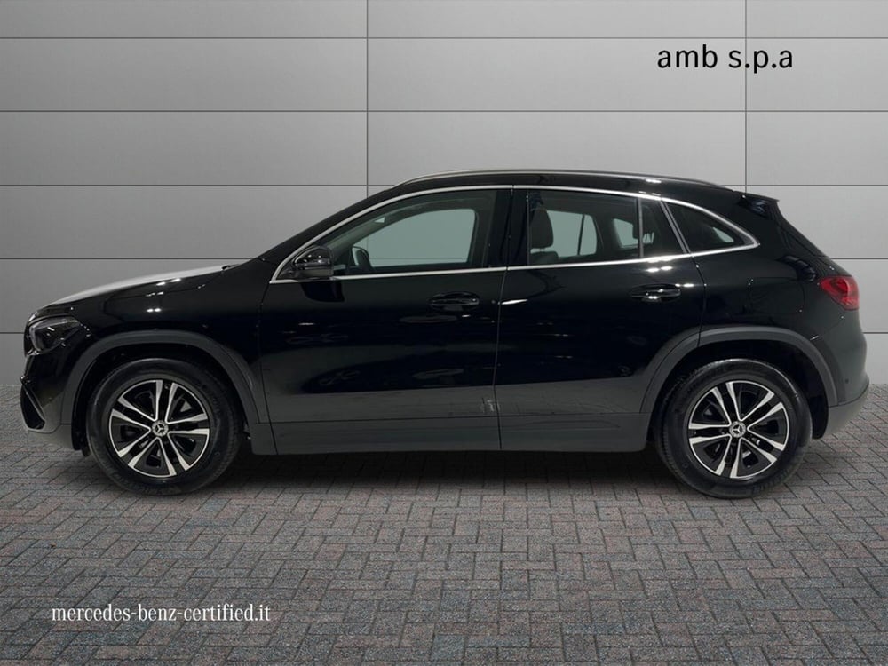 Mercedes-Benz GLA SUV usata a Napoli (6)