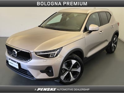 Volvo XC40 T2 automatico Core del 2024 usata a Casalecchio di Reno