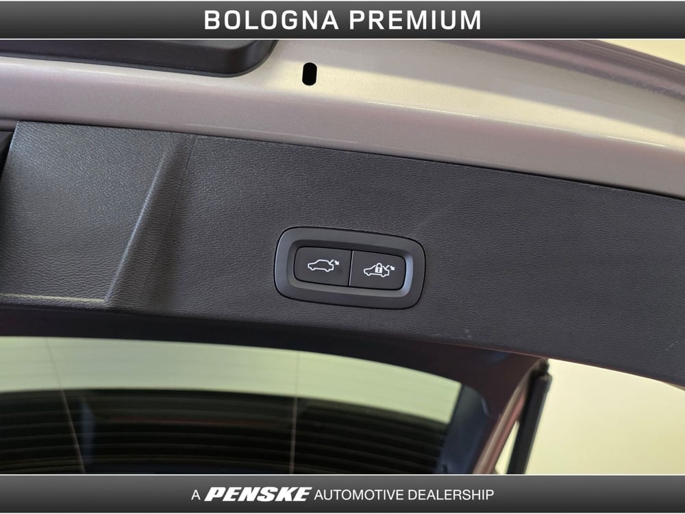 Volvo XC40 usata a Bologna (10)