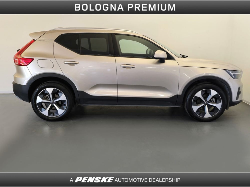 Volvo XC40 usata a Bologna (6)