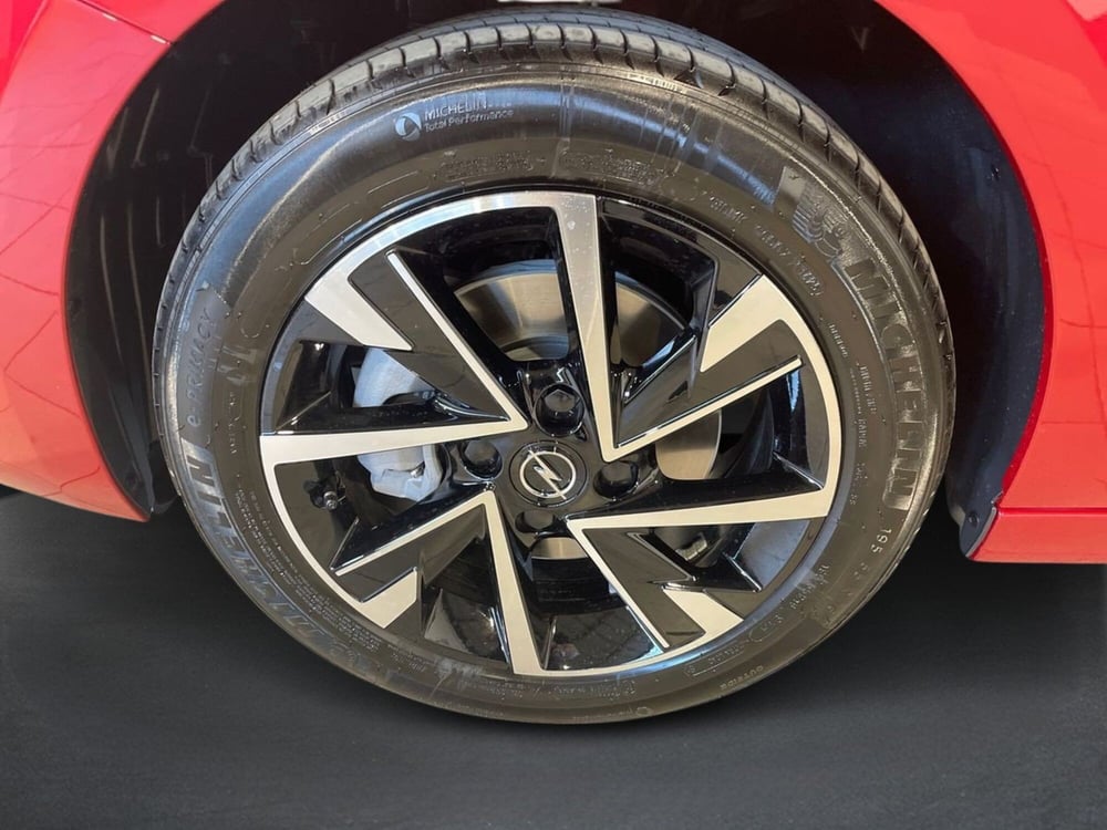 Opel Corsa nuova a Salerno (8)