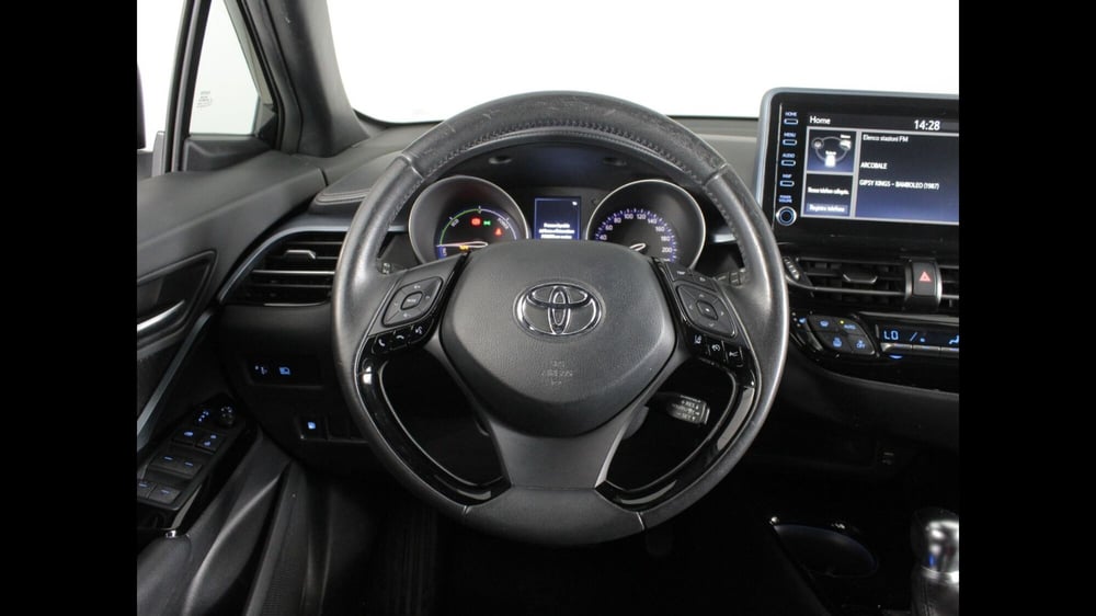 Toyota Toyota C-HR usata a Palermo (10)