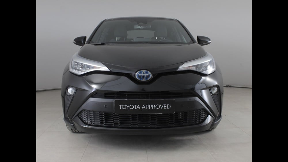Toyota Toyota C-HR usata a Palermo (5)