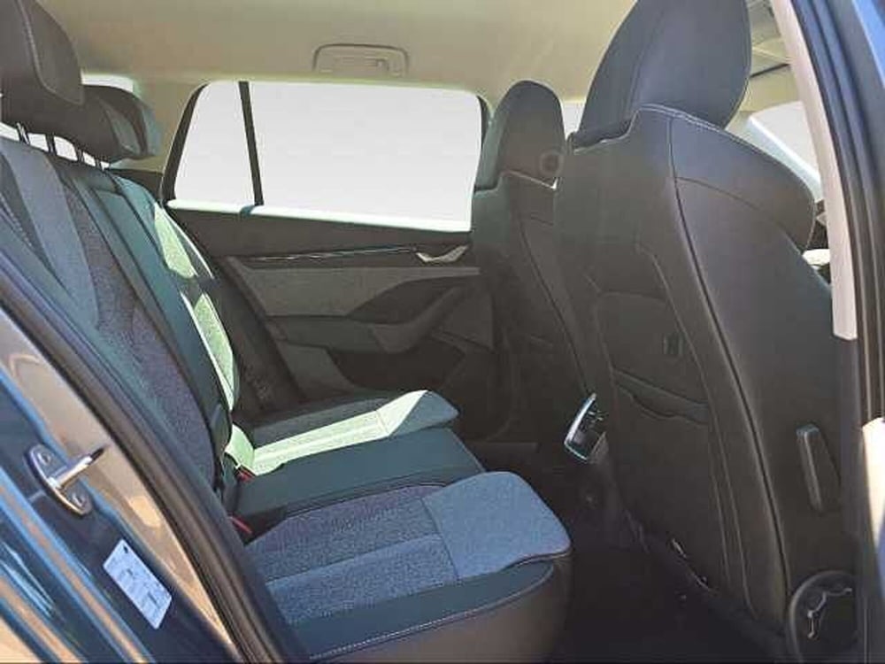 Skoda Octavia Station Wagon nuova a Siena (14)