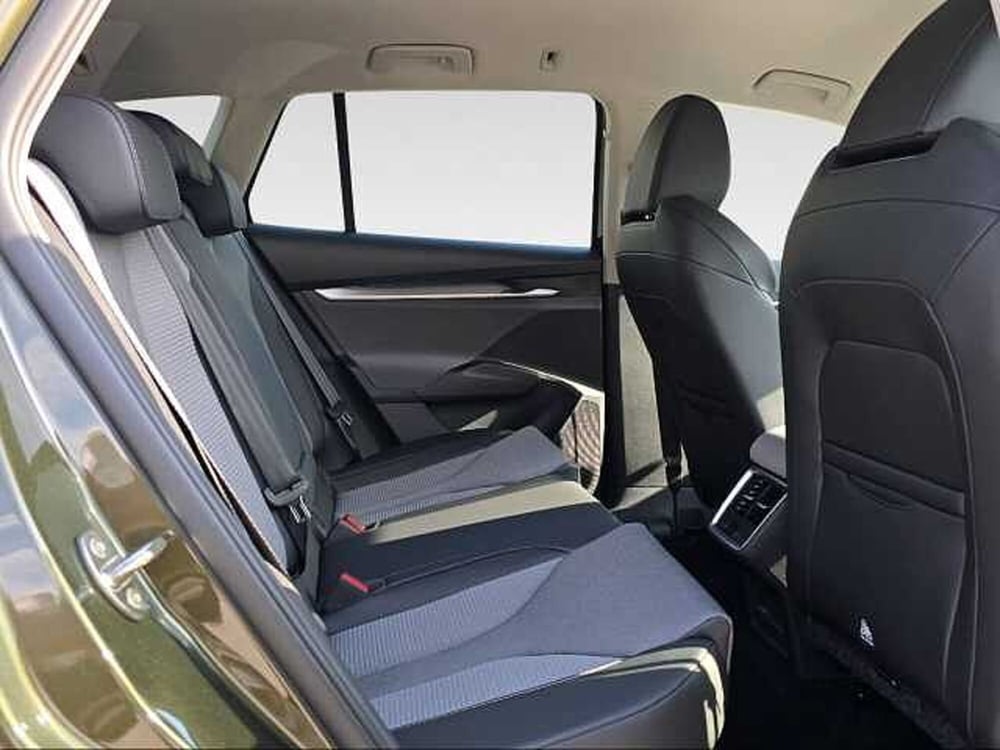 Skoda Enyaq nuova a Siena (14)