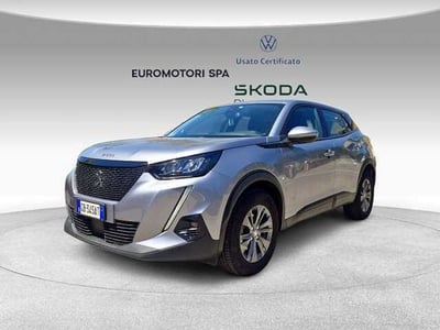 Peugeot 2008 PureTech 130 S&amp;S Active del 2020 usata a Monteriggioni