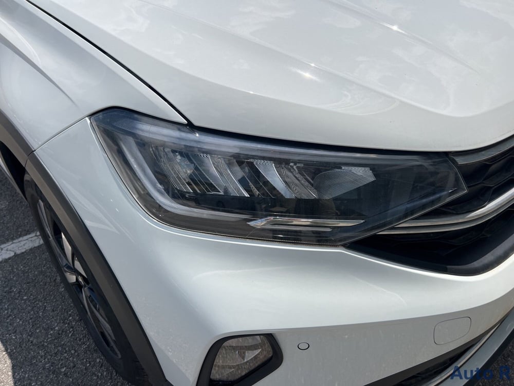 Volkswagen Taigo nuova a Potenza (14)