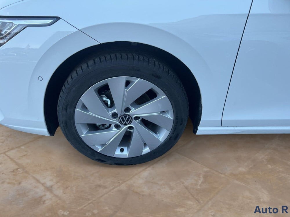 Volkswagen Golf nuova a Potenza (16)