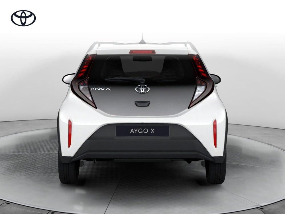 Toyota Aygo X nuova a Bergamo (3)