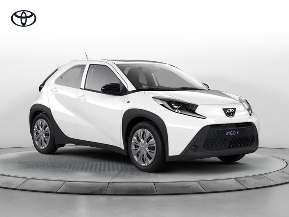 Toyota Aygo X nuova a Bergamo (7)