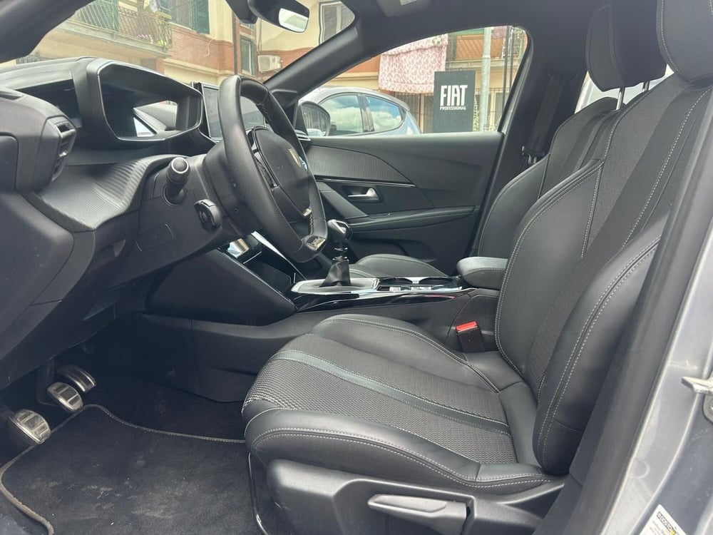 Peugeot 208 usata a Salerno (6)