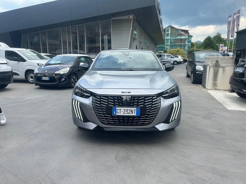 Peugeot 208 usata a Salerno (9)