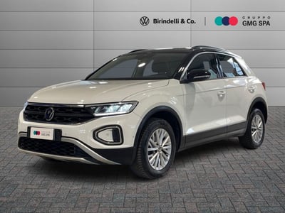 Volkswagen T-Roc 1.5 tsi Life del 2022 usata a Pistoia