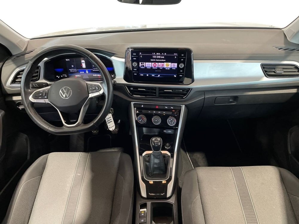 Volkswagen T-Roc usata a Pistoia (11)