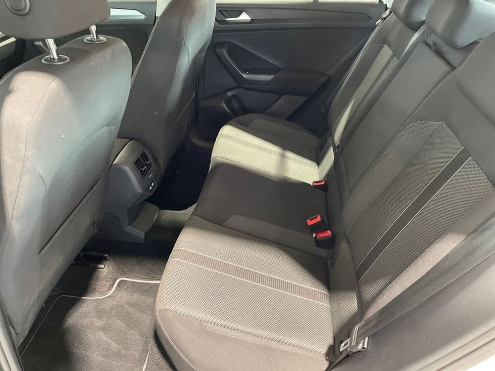 Volkswagen T-Roc usata a Pistoia (12)