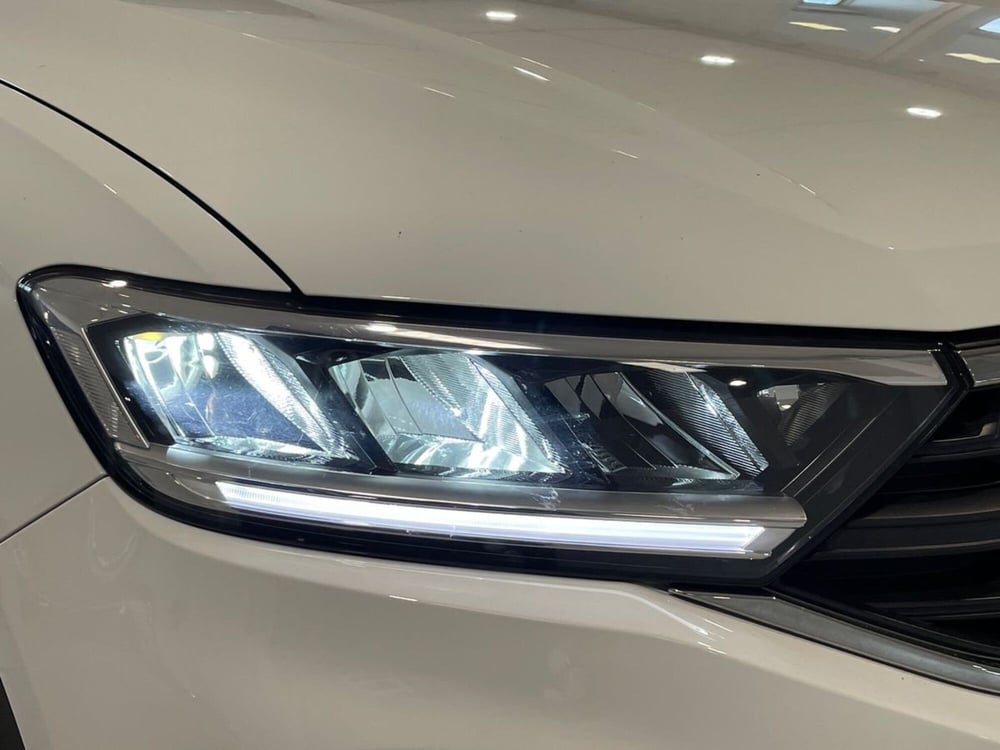 Volkswagen T-Roc usata a Pistoia (7)