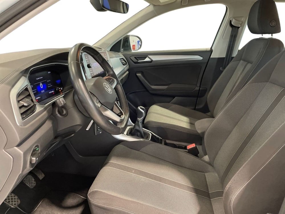 Volkswagen T-Roc usata a Pistoia (9)