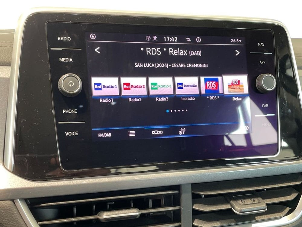 Volkswagen T-Roc usata a Prato (14)