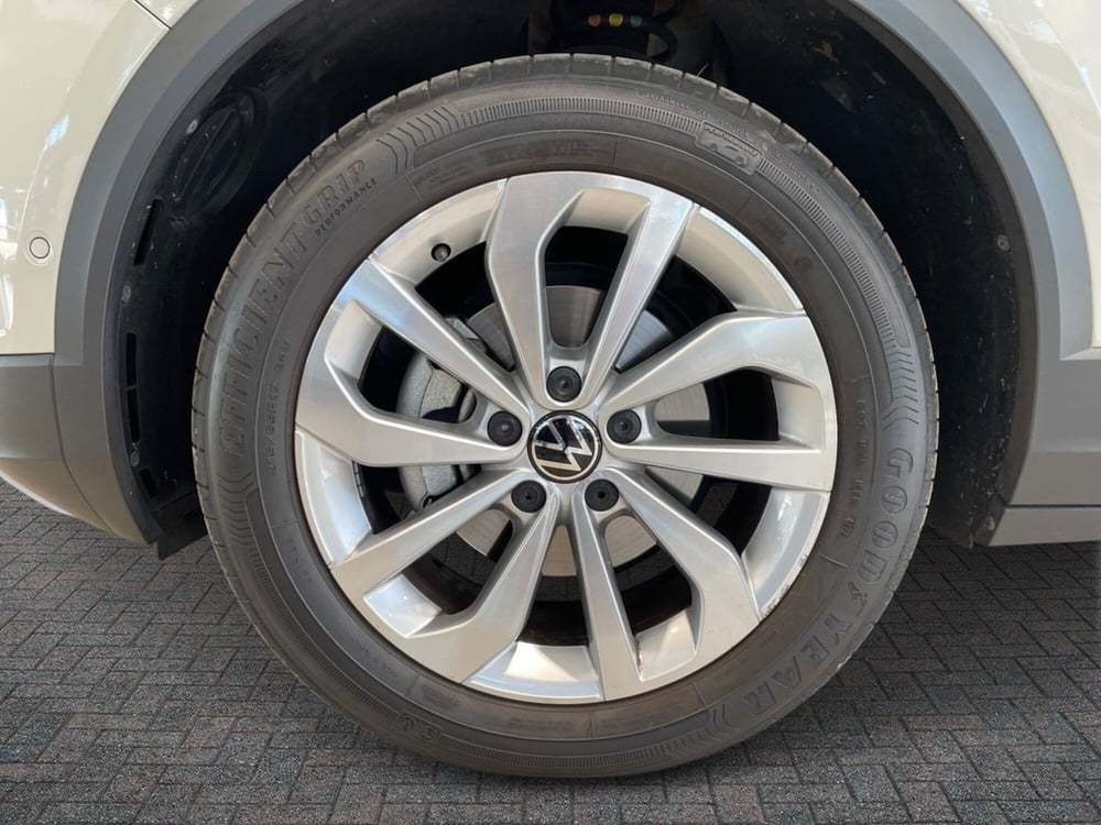 Volkswagen T-Roc usata a Prato (6)