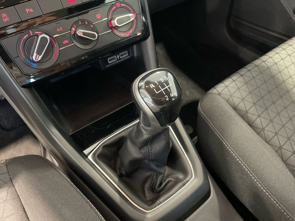 Volkswagen T-Cross usata a Pistoia (16)