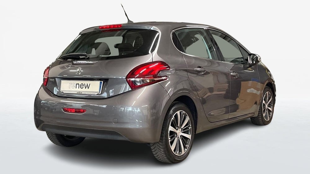 Peugeot 208 usata a Varese (2)