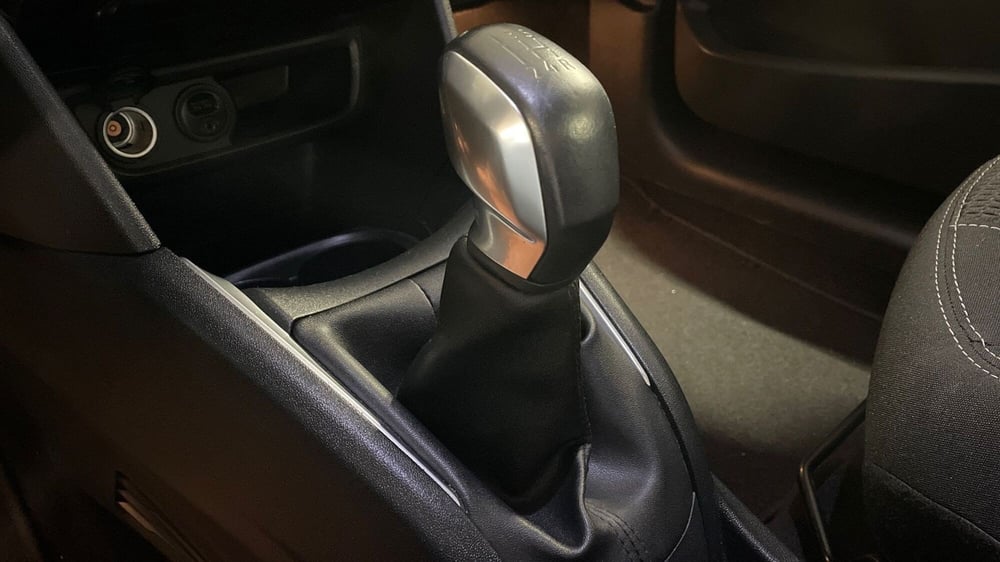 Peugeot 208 usata a Varese (7)