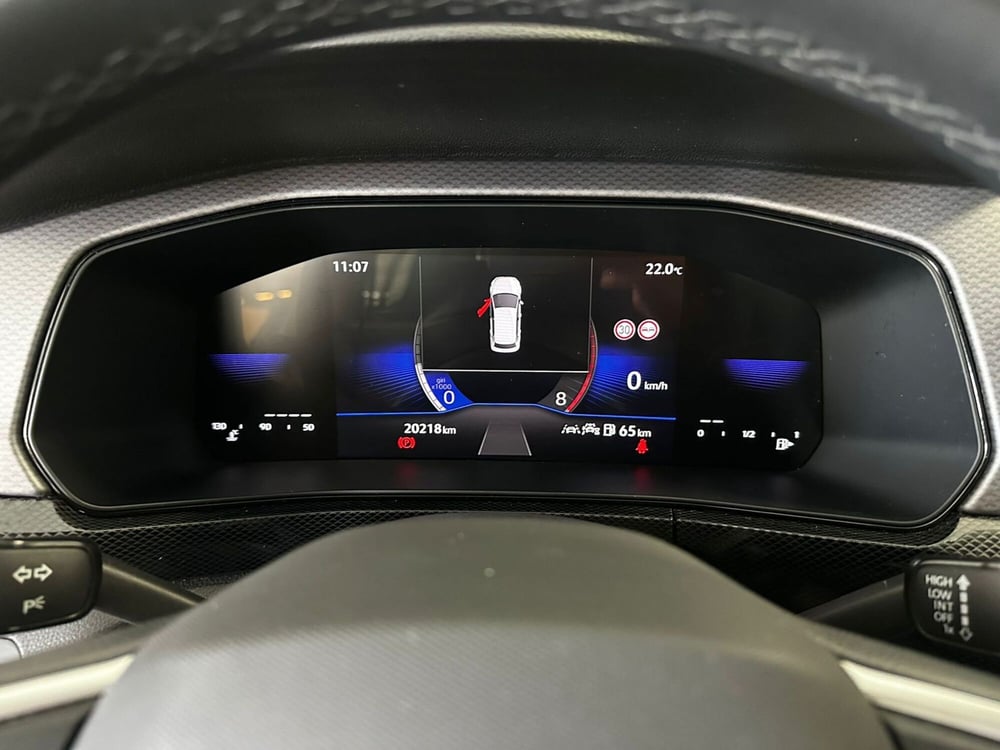 Volkswagen T-Cross usata a L'Aquila (12)