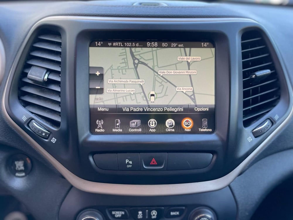 Jeep Cherokee usata a Ancona (16)