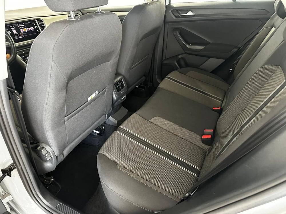 Volkswagen T-Roc usata a L'Aquila (11)