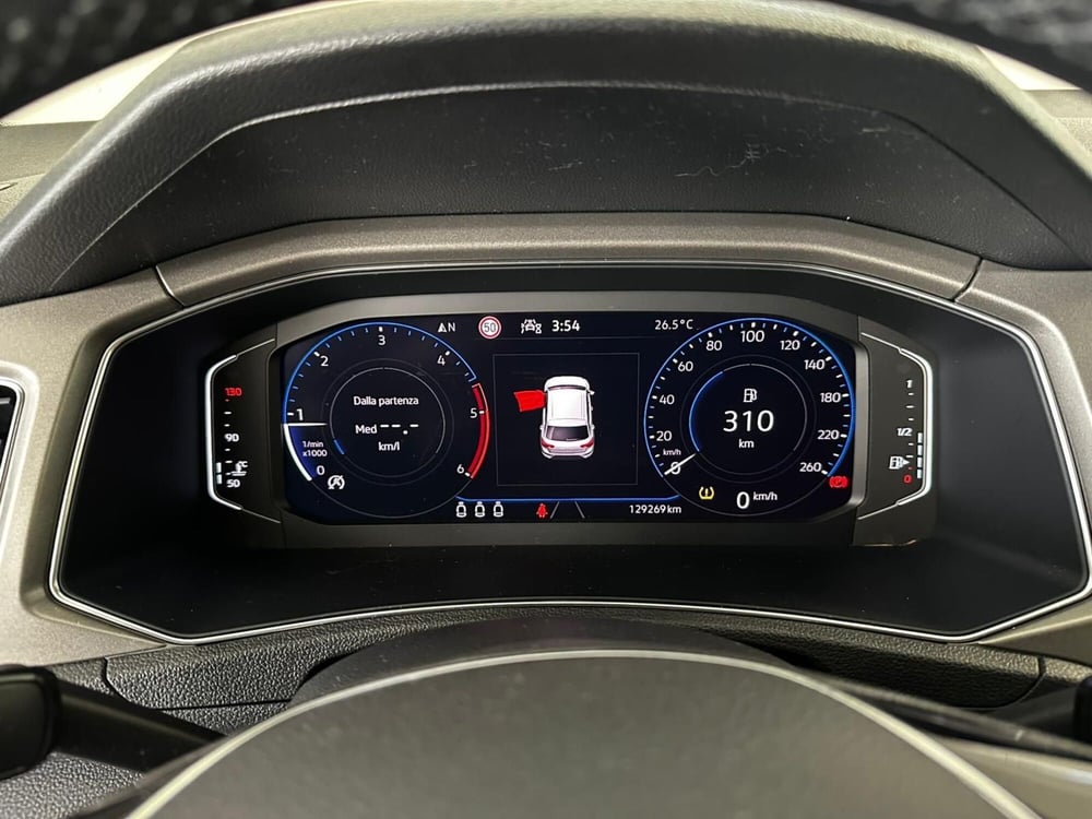 Volkswagen T-Roc usata a L'Aquila (13)