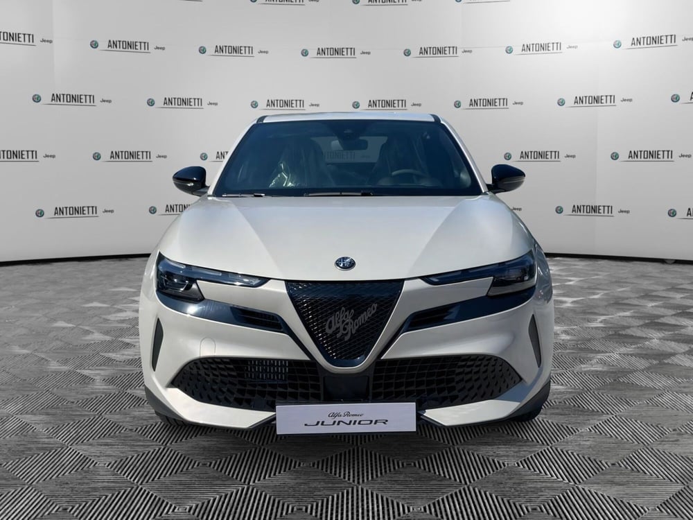 Alfa Romeo Junior nuova a Ancona (2)