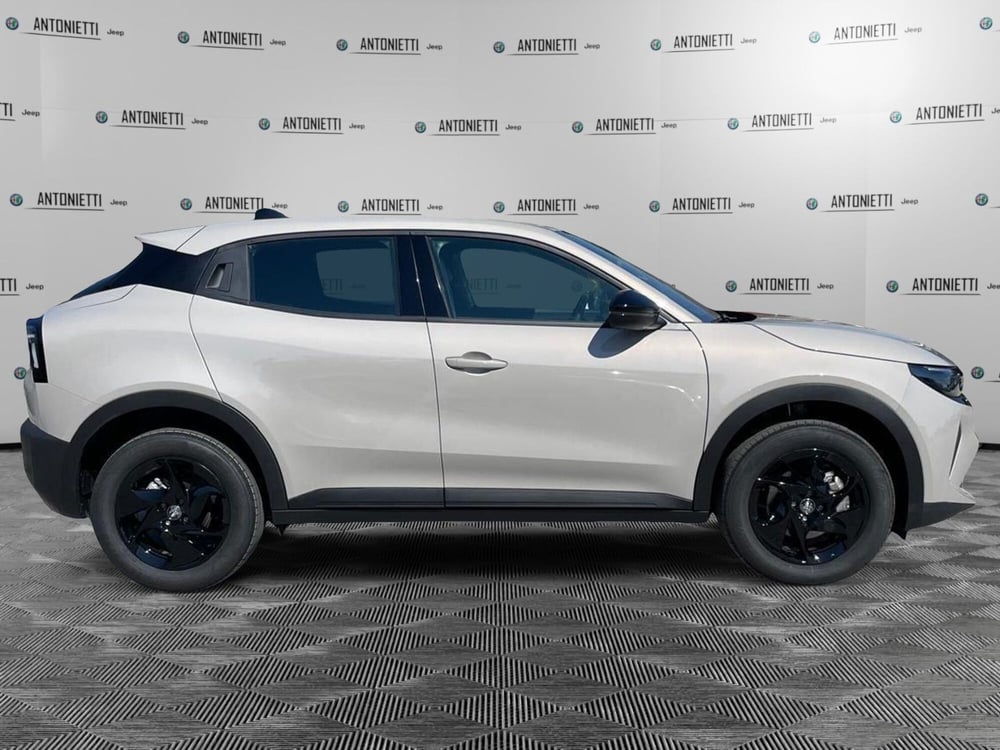 Alfa Romeo Junior nuova a Ancona (4)