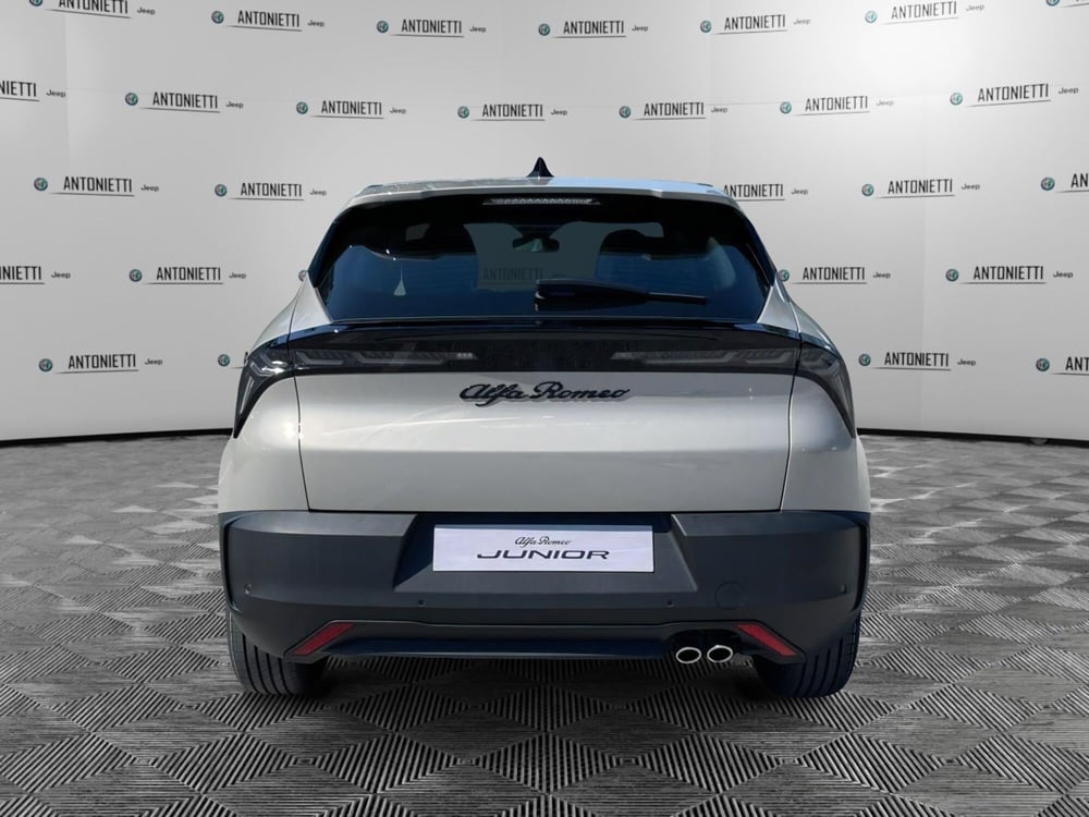 Alfa Romeo Junior nuova a Ancona (6)