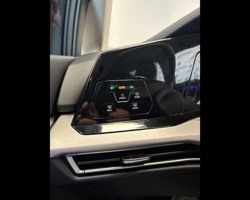 Volkswagen Golf usata a Milano (17)